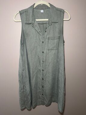Old Navy Sleeveless Shirt Dress in Green